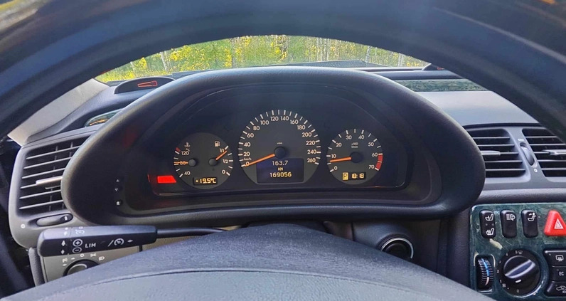 Mercedes-Benz CLK cena 39500 przebieg: 169000, rok produkcji 1999 z Pisz małe 191